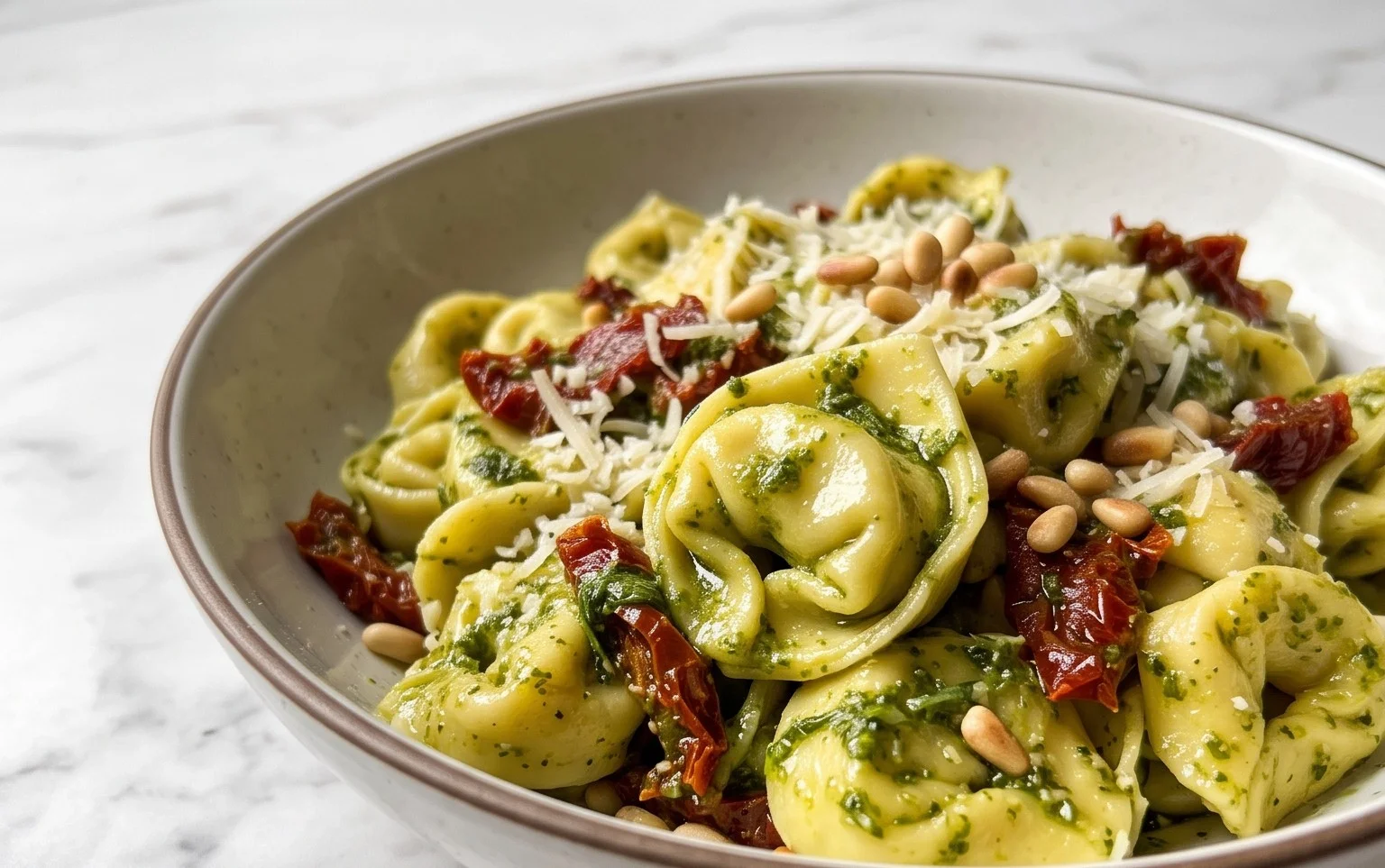 Pesto Tortellini